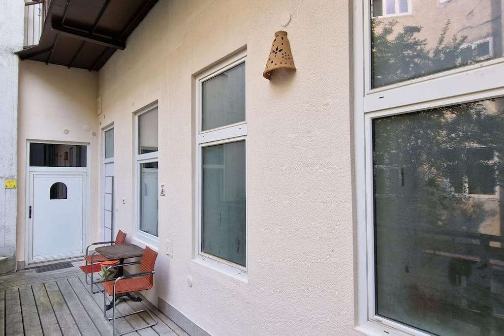 Magic-Trio-Apartment-Im- Zentrum-Von-Wien ภายนอก รูปภาพ