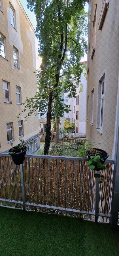 Magic-Trio-Apartment-Im- Zentrum-Von-Wien ภายนอก รูปภาพ